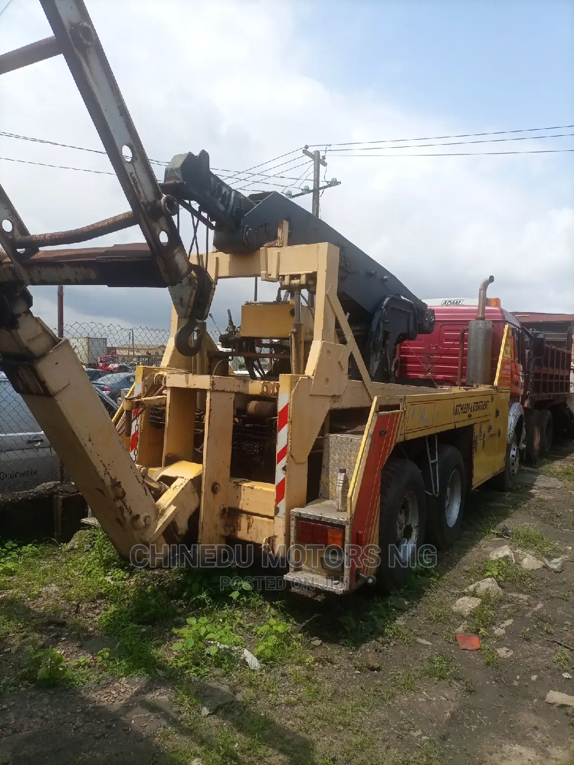 Mercedes 32/22 Towing Truck