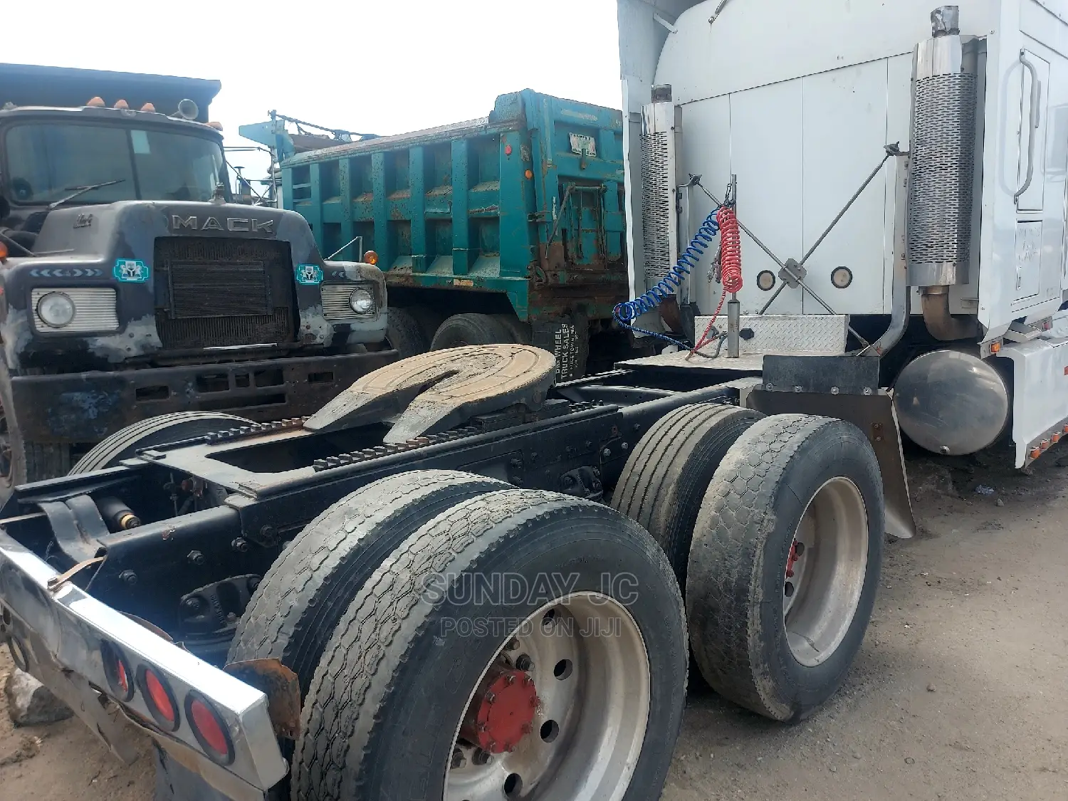 Tokunbo CH Double Cabin Mack Ten Tyres Head Truck Superb