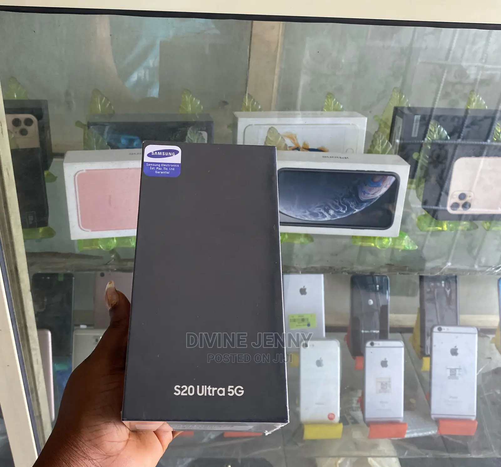 New Samsung Galaxy S20 Ultra 5G 128 GB Gray
