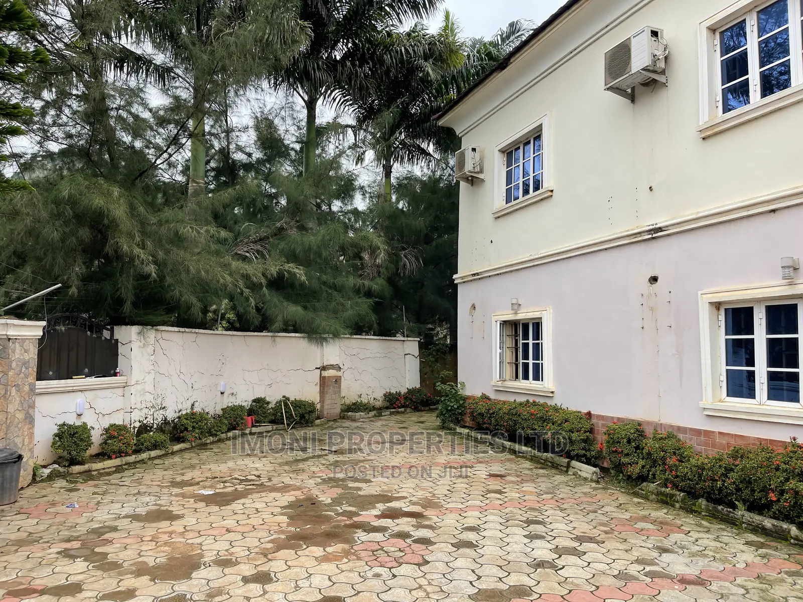 2bdrm Block of Flats in Dawaki Trance Engr., Dei-Dei for rent