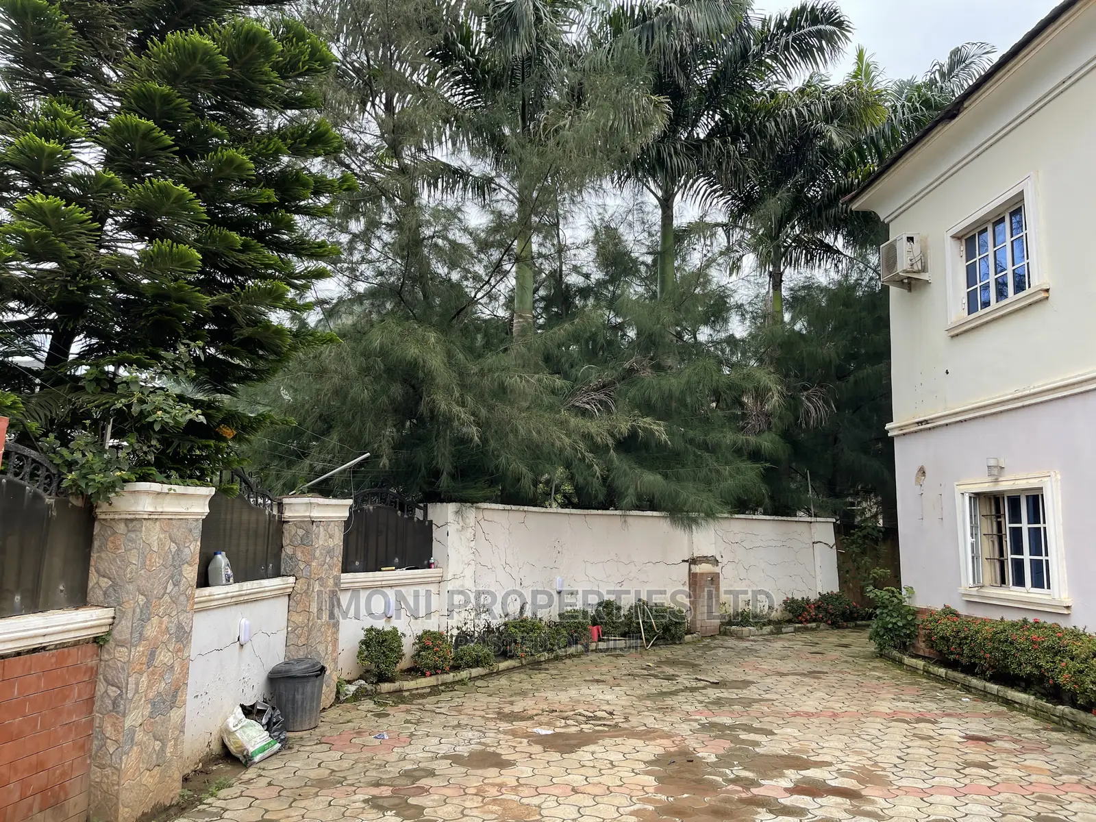 2bdrm Block of Flats in Dawaki Trance Engr., Dei-Dei for rent