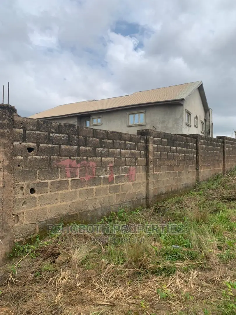 Plots of Land for Sale at Oluyole