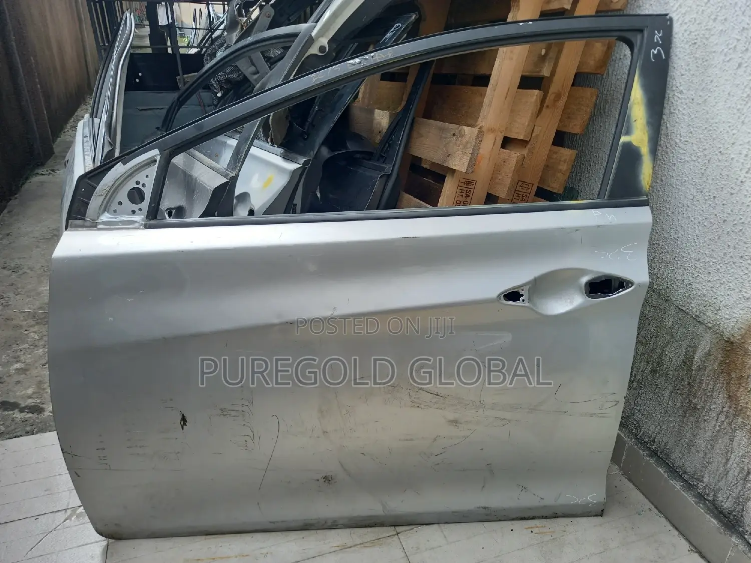 Neat Hyundai Elantra 2012 Front Door