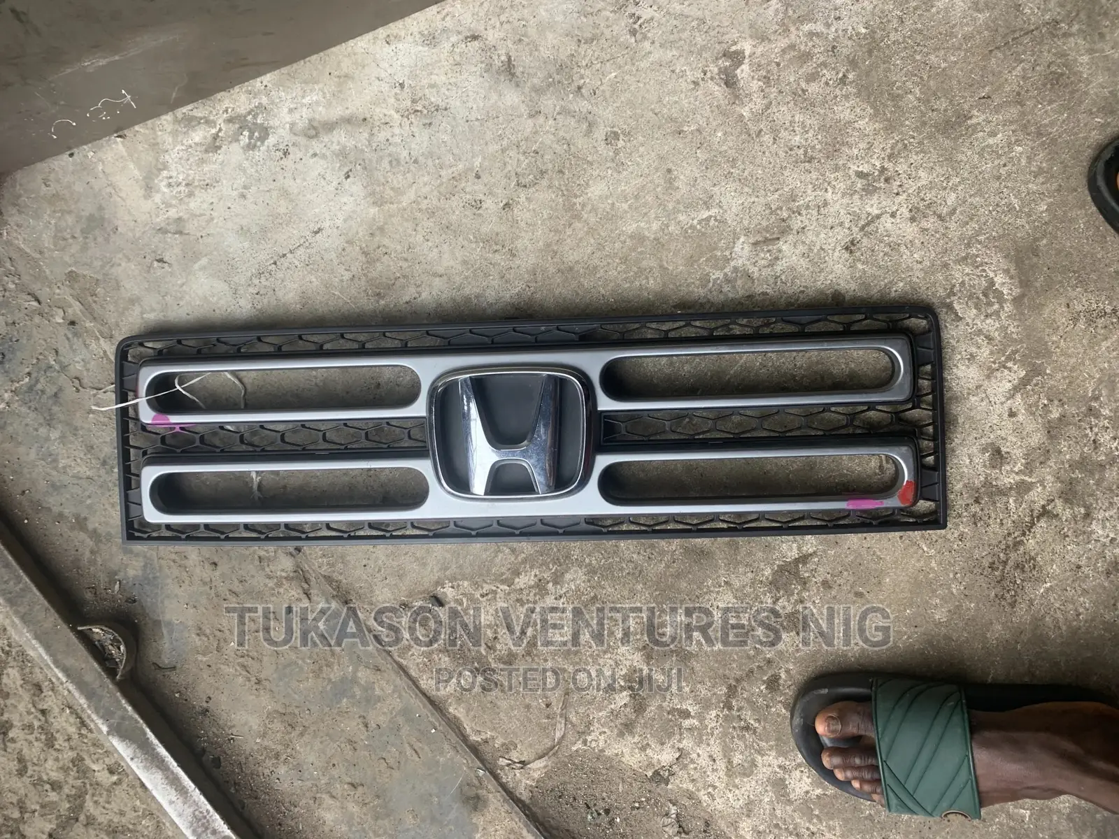Front Grill 2007 Honda Ridgeline