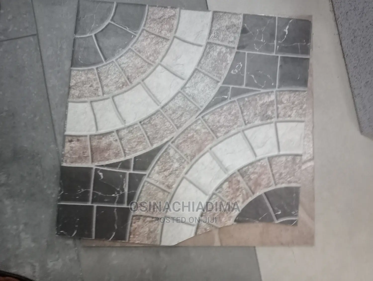 Quality Bathroom and Toilet Floor Tiles