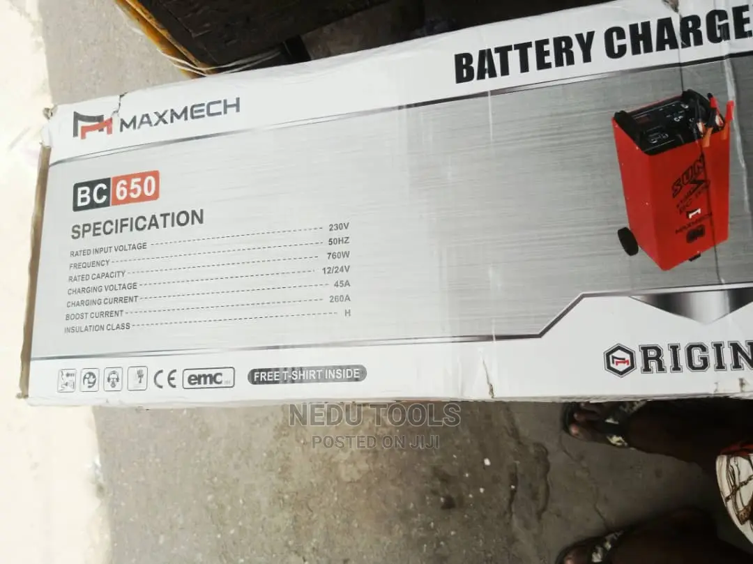 260amps Heavy Duty Battery Charger 12 to 24v