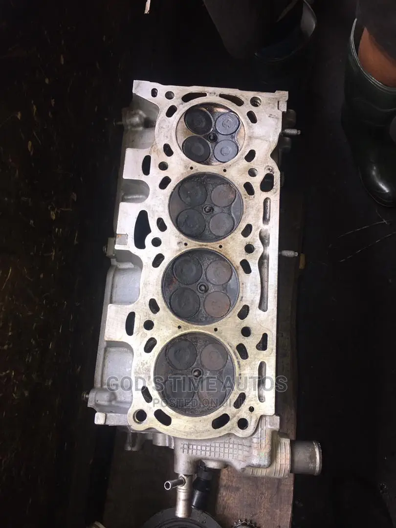 Toyota Camry Engine Top Cylinder 2.4/2.7l