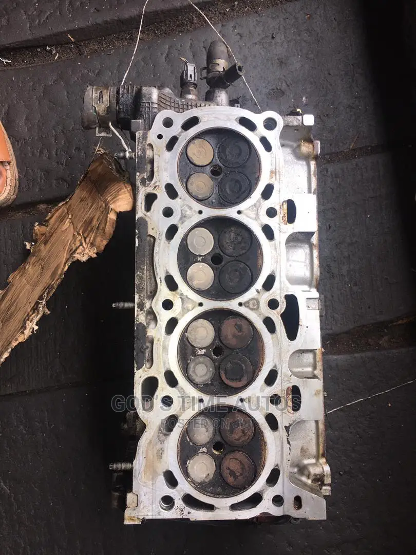 Toyota Camry Engine Top Cylinder 2.4/2.7l