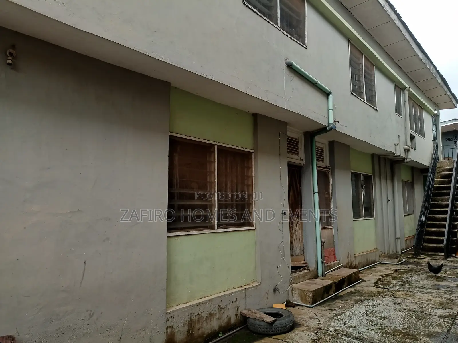 10bdrm House in Aba Eleshin Apata, Akala Express for sale