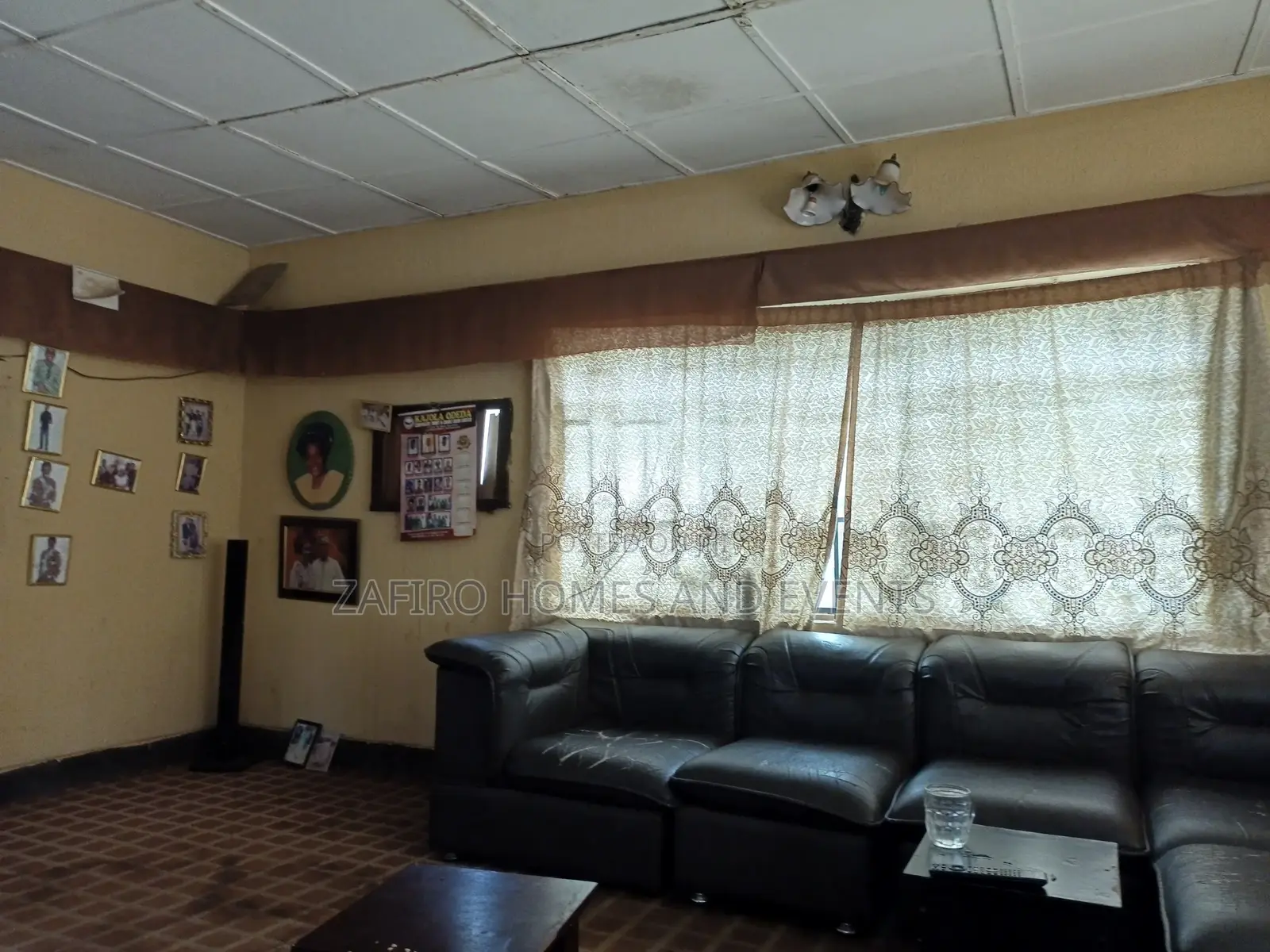 10bdrm House in Aba Eleshin Apata, Akala Express for sale