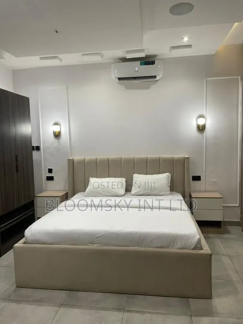 Cozy 1 Bedroom Shortlet Apartment in Lekki Phase 1