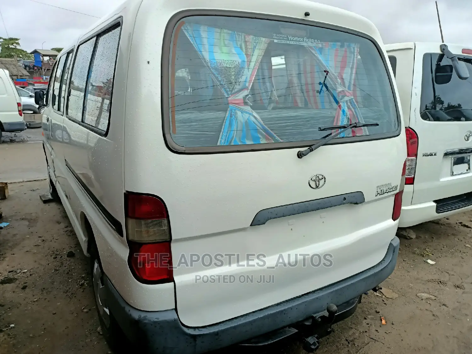 Toyota HiAce 2003 White