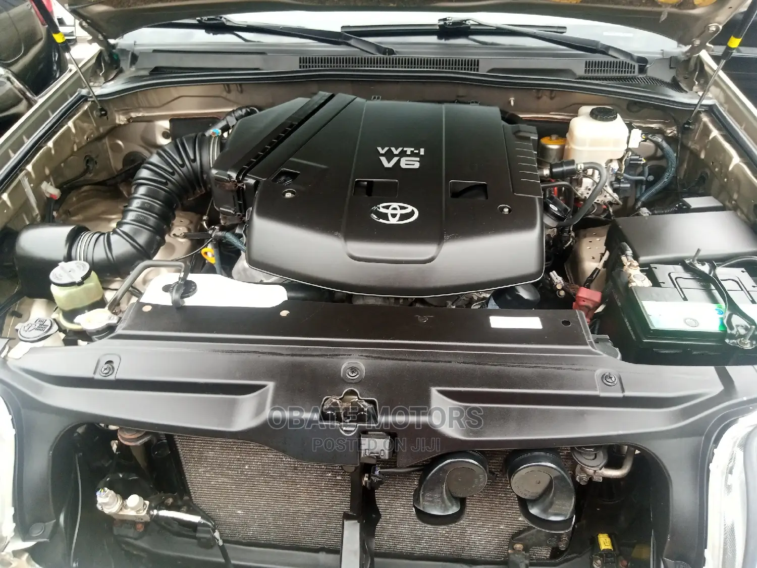 Toyota 4-Runner Limited V8 2008 Gold