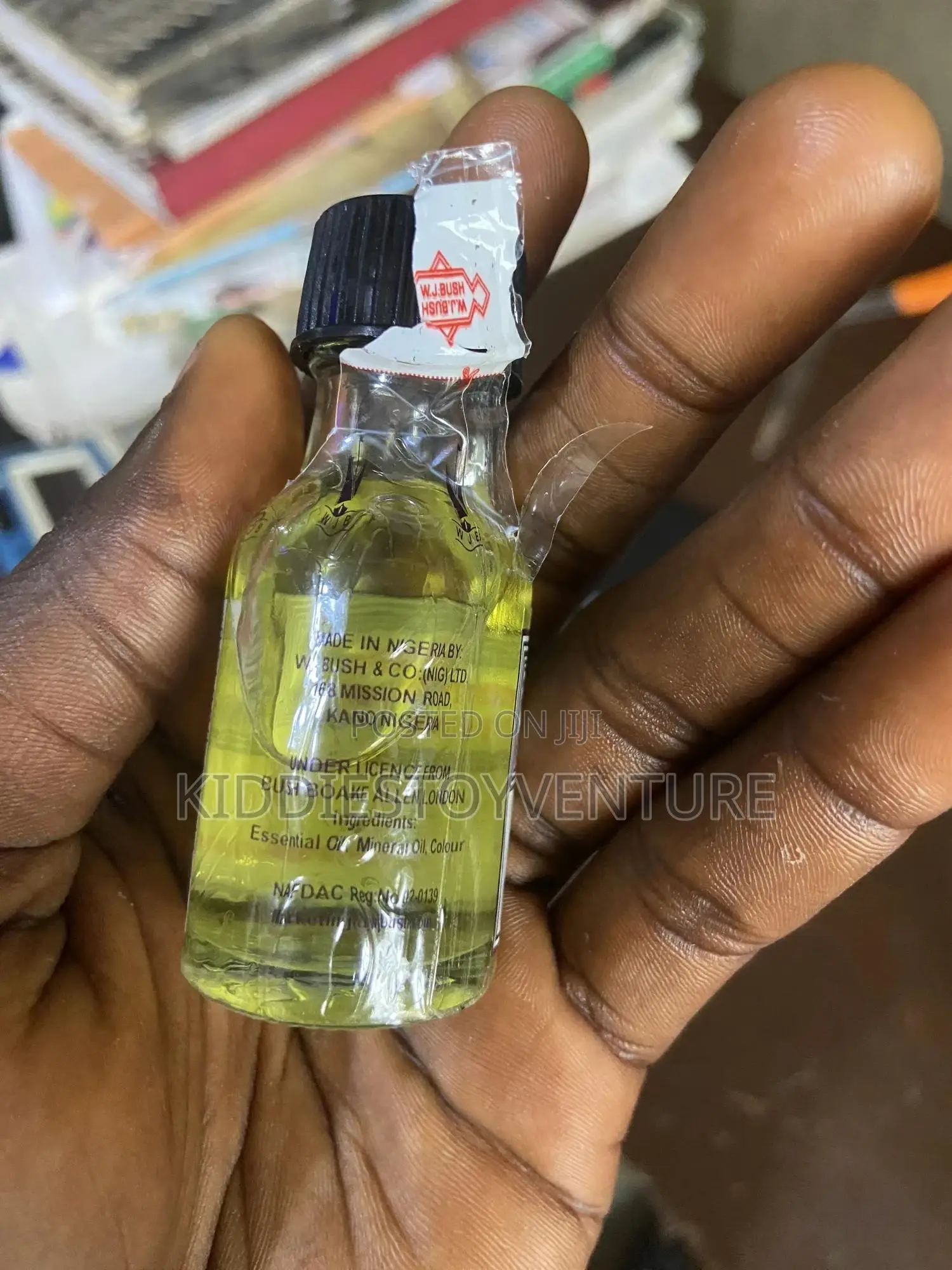 Six Flower Oil Perfume 18ml