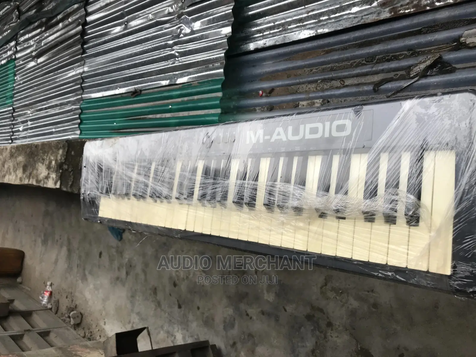 Maudio Keystation 61 Midi Controller Keyboard