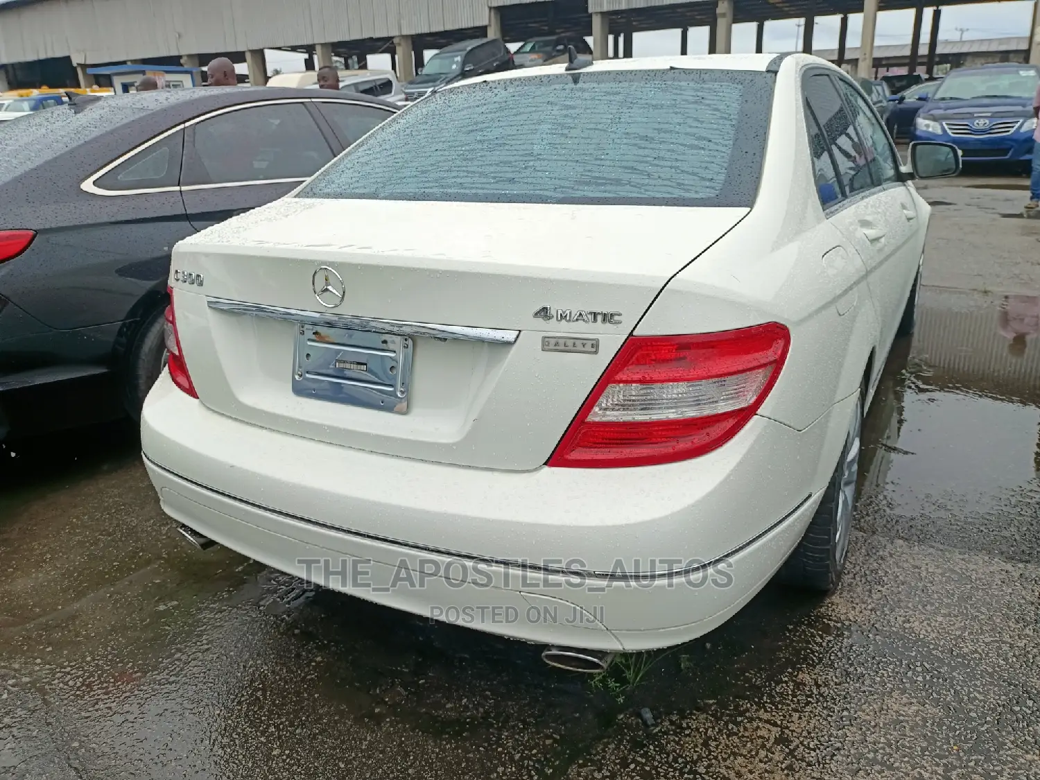 Mercedes-Benz C300 2009 White