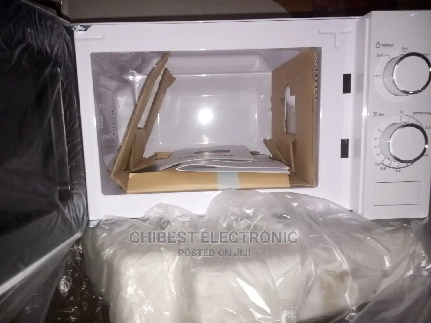 Microwave Oven Hisense 20lit Brand New With 1 Year Warranty