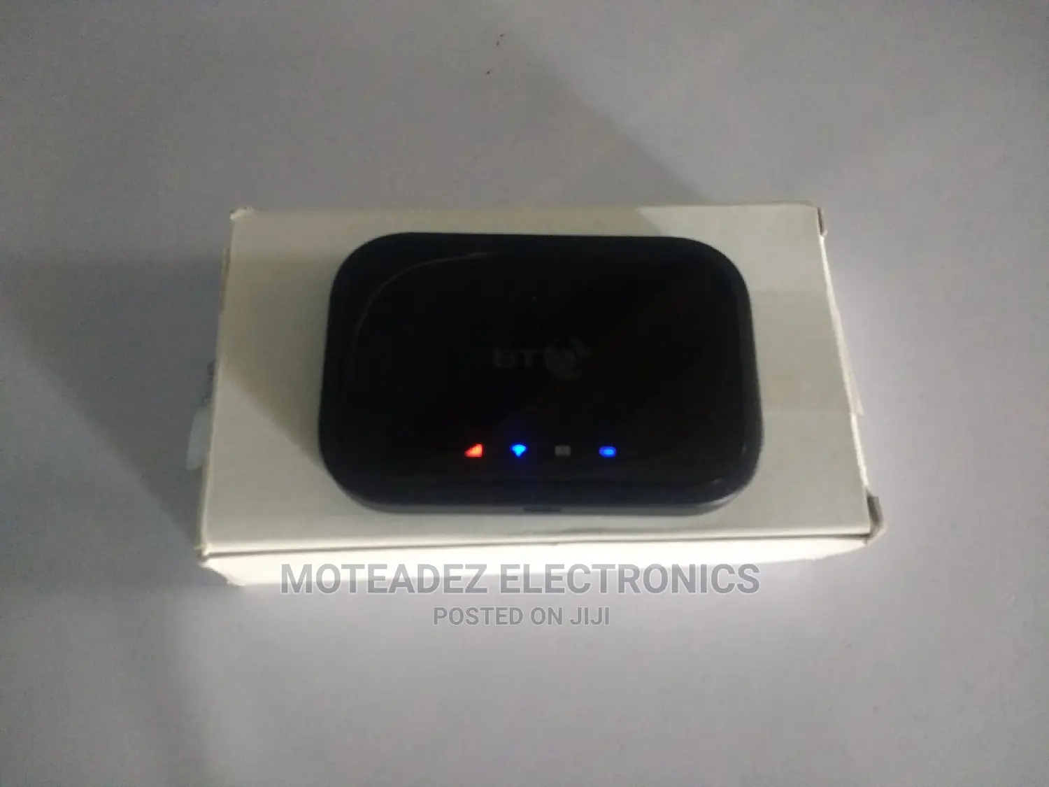 Uk Used Unlocked Alcatel Bt70 High Speed 2.4ghz/5ghz Lte Wi-Fi
