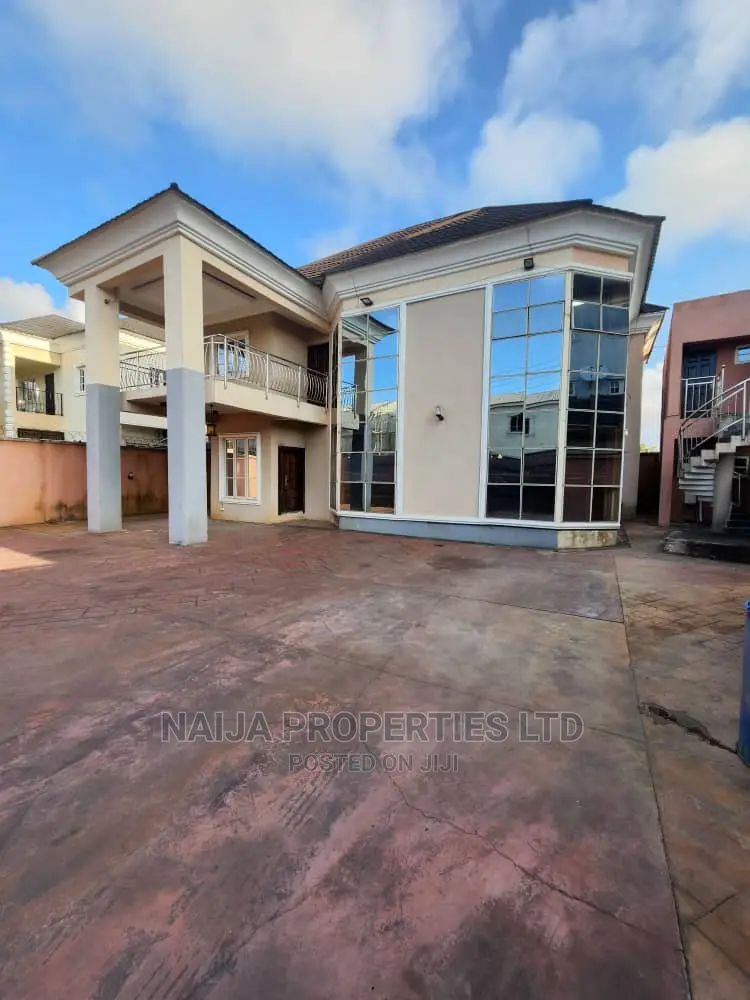 5bdrm Duplex in Thera Annex Estate, Sangotedo for sale