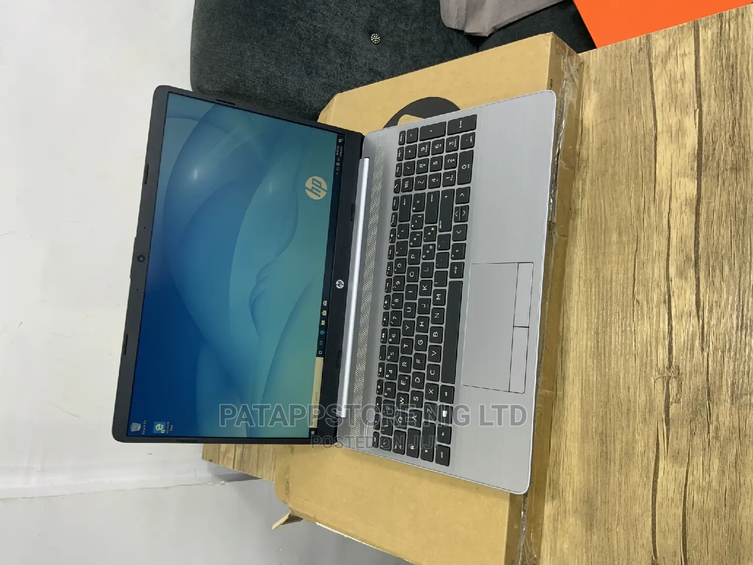 Laptop HP 255 G8 16GB AMD Ryzen SSD 512GB