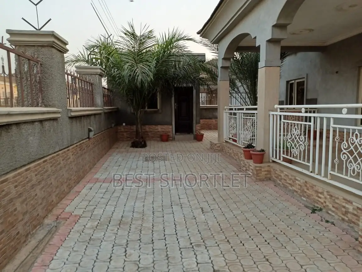 5bdrm Bungalow in Good Homes Estate, Lokogoma for sale