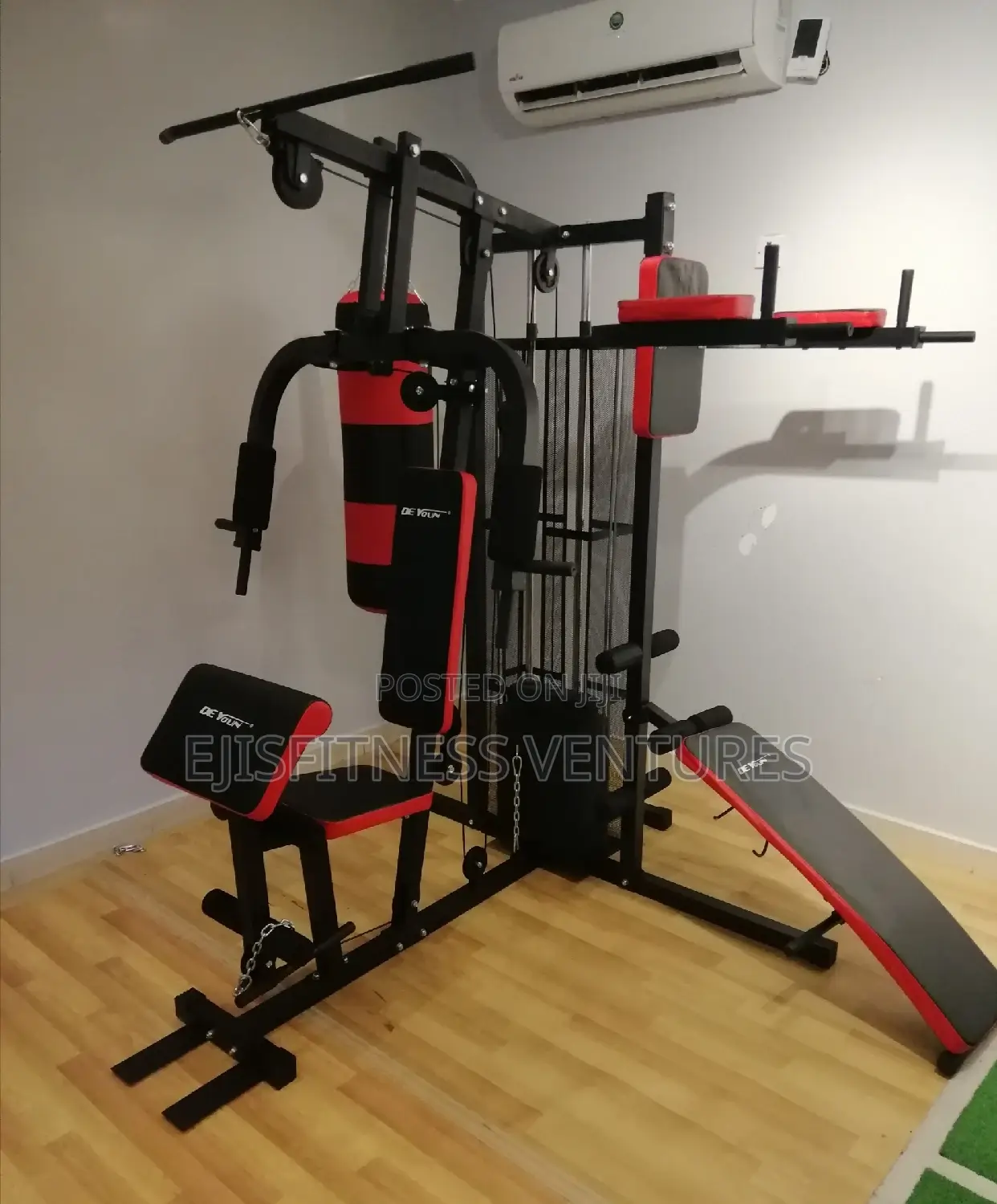 Multistation Bodybuilding Gym
