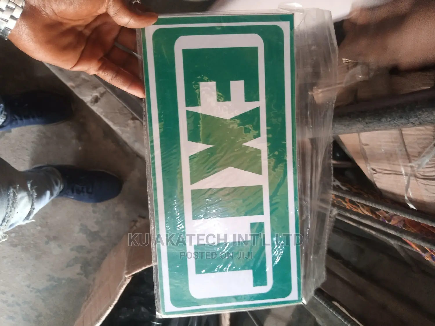 Fire Extinguisher Sign