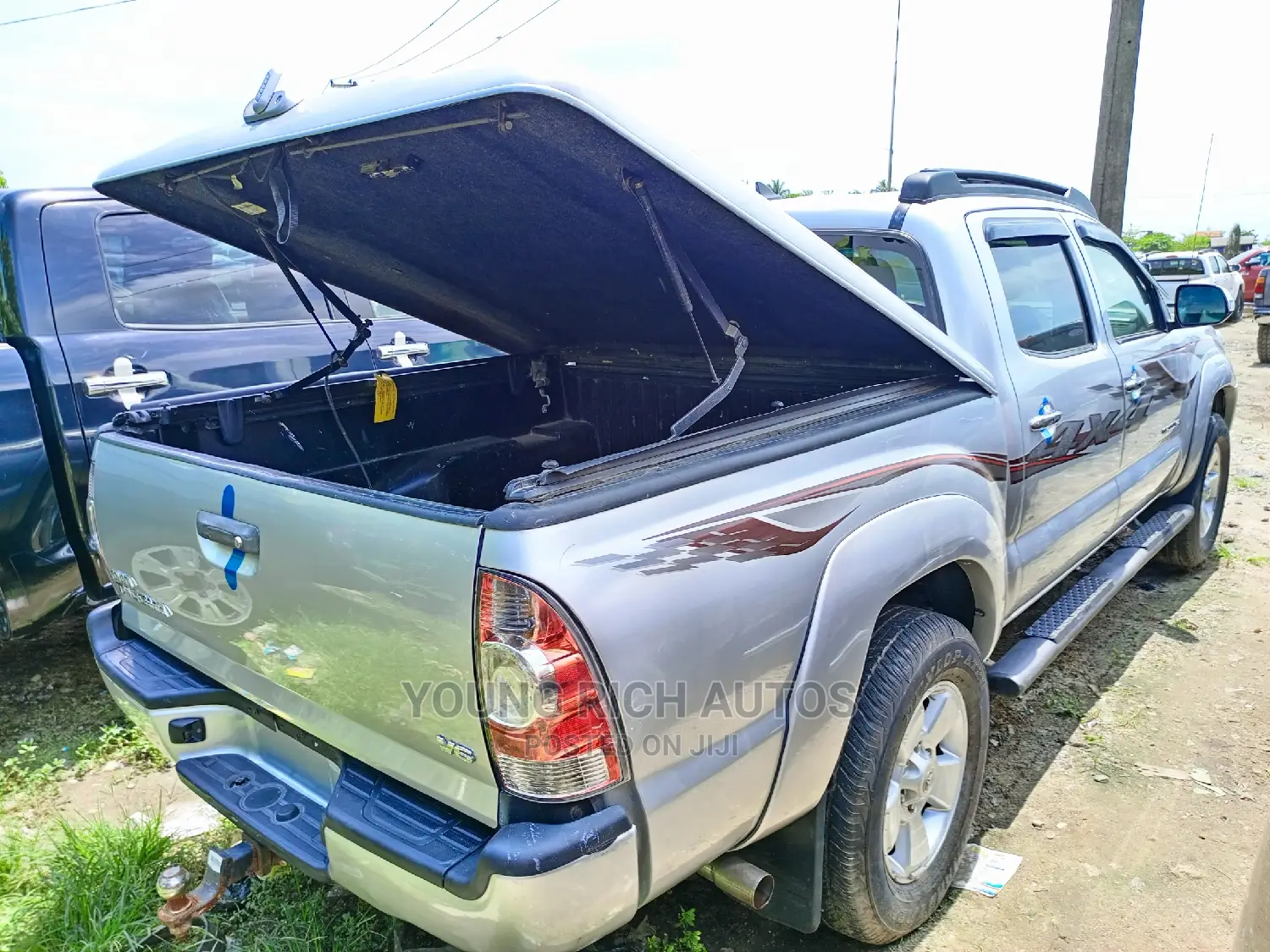 Toyota Tacoma 2013 Silver
