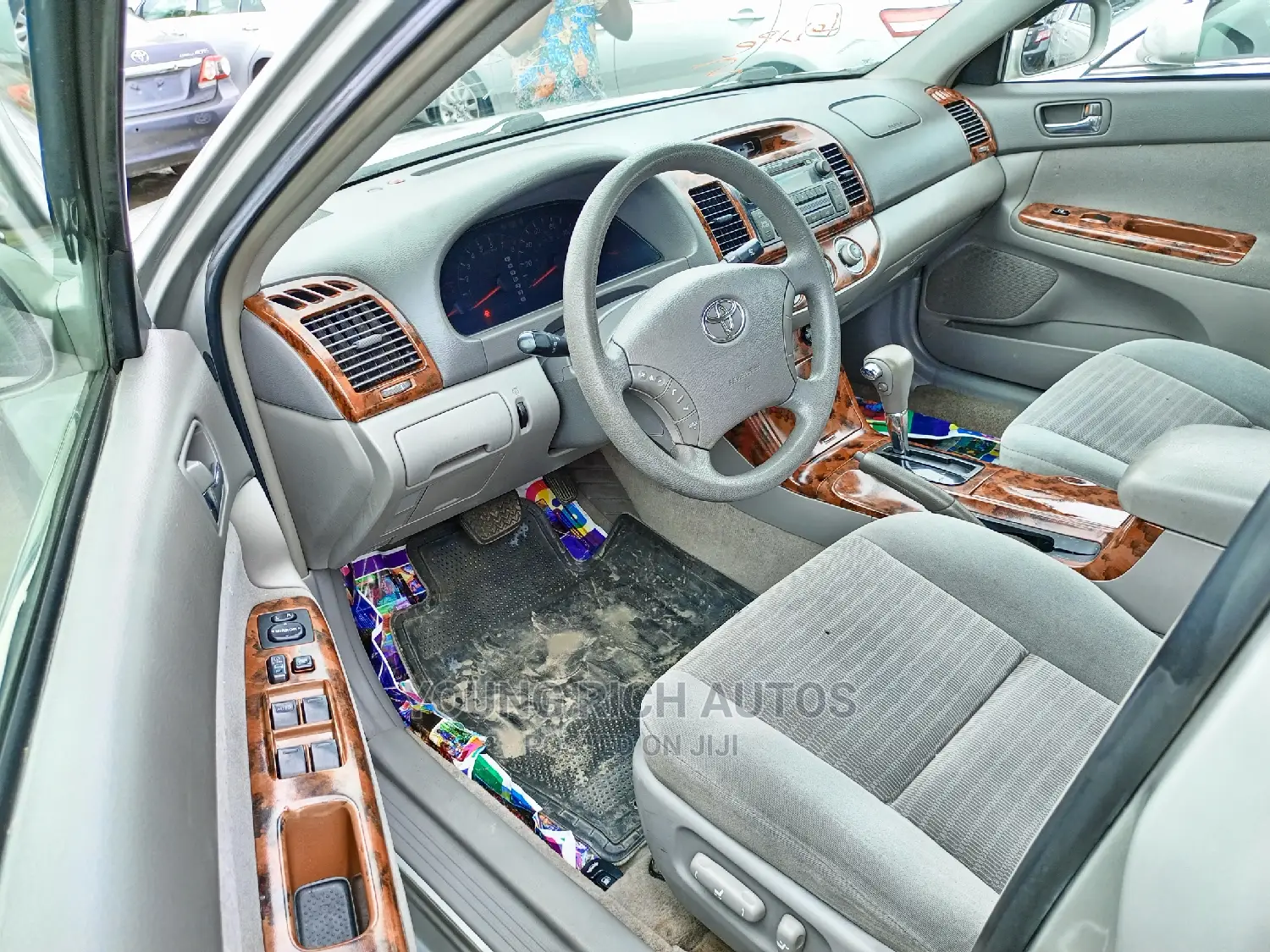 Toyota Camry 2005 Silver