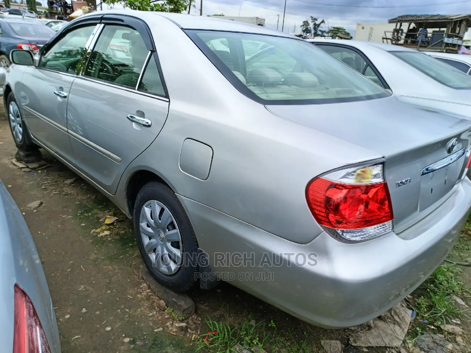 Toyota Camry 2005 Silver