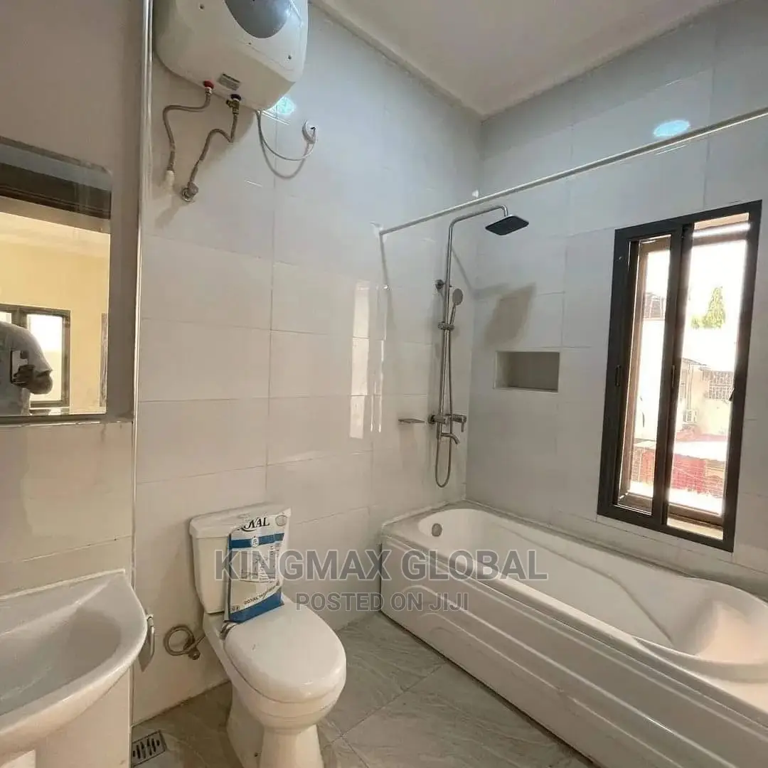 5bdrm Duplex in Jabi for sale
