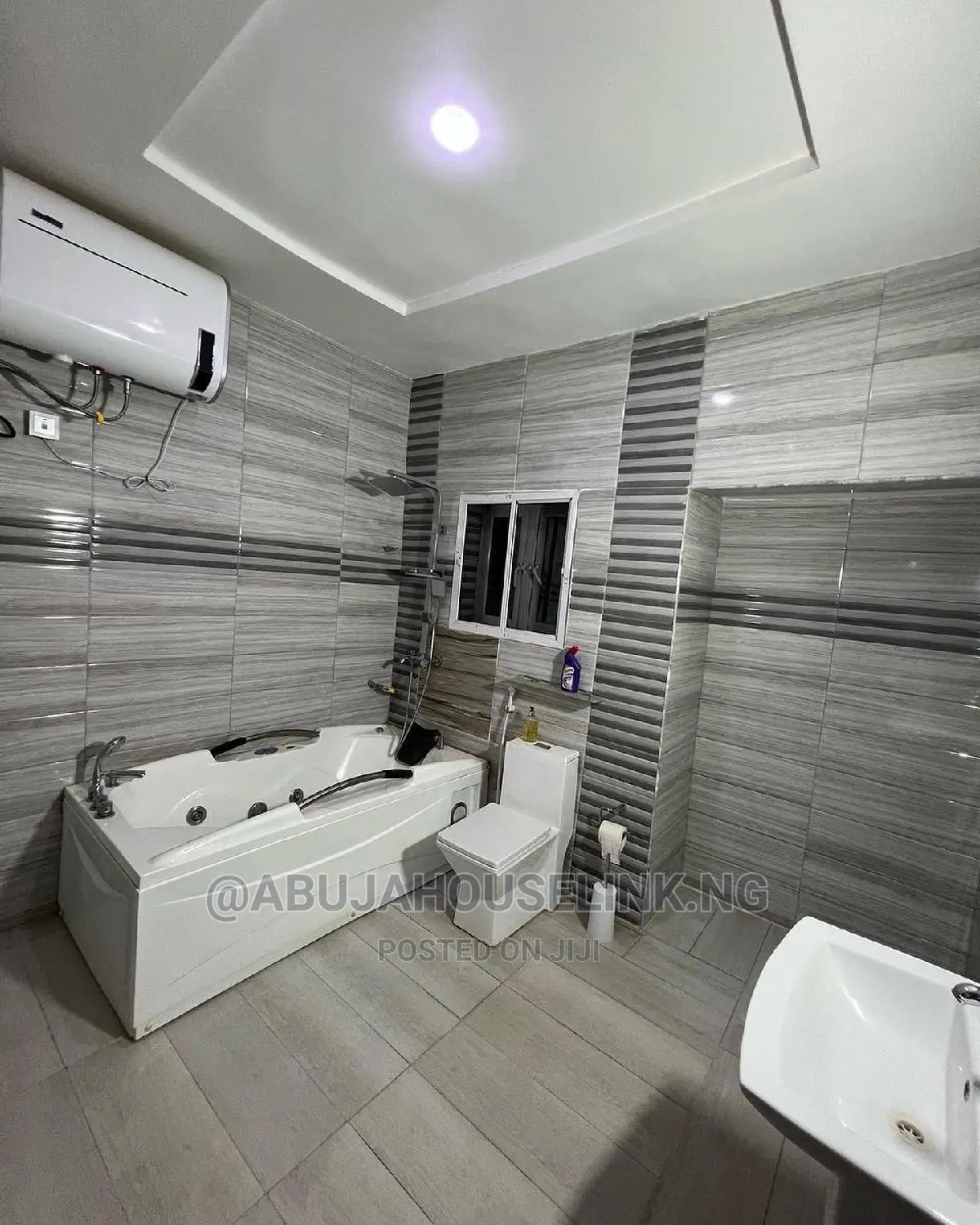 Furnished 7bdrm Duplex in Mab Global Estate, for sale