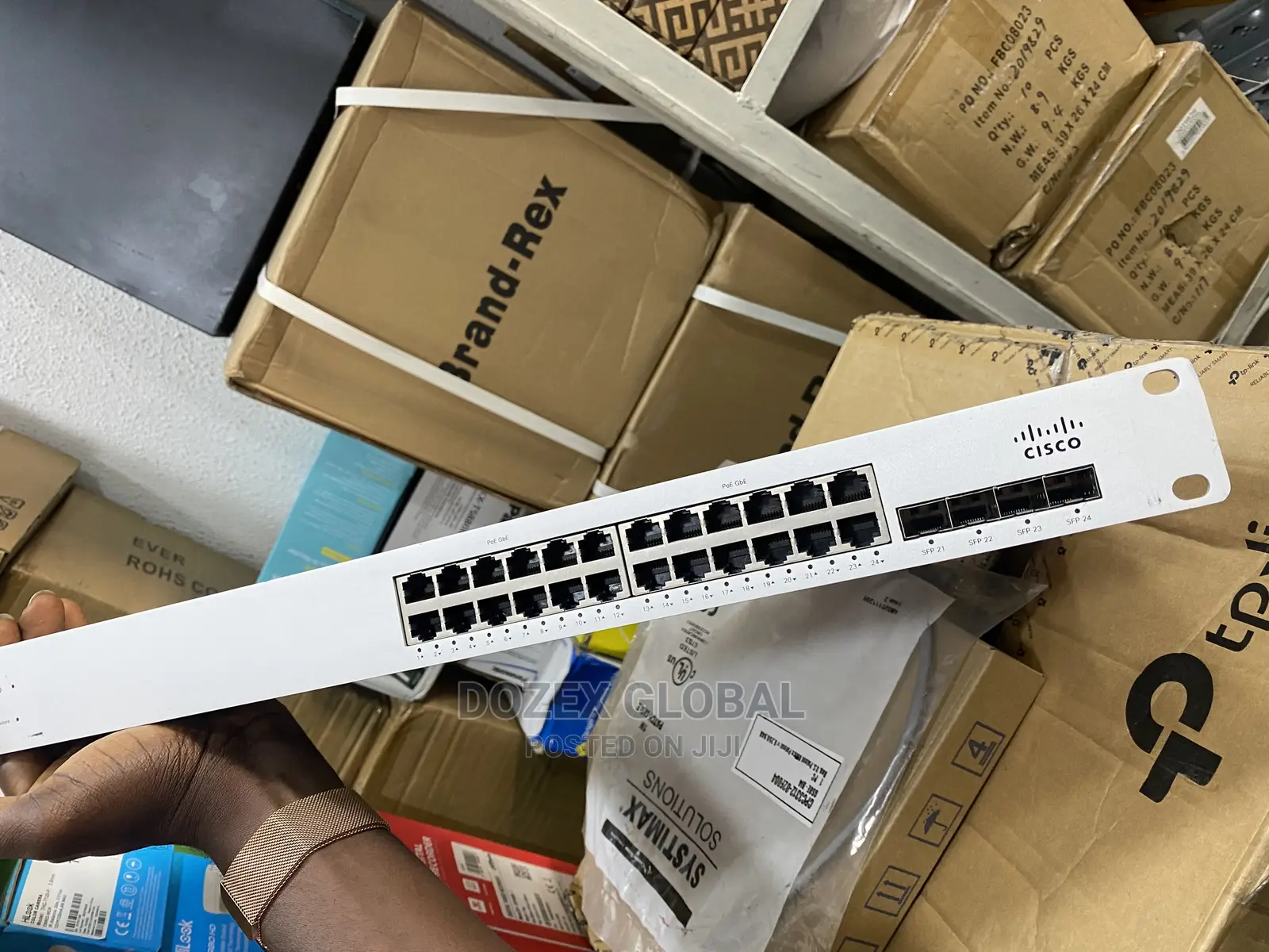 Cisco Meraki 24 Ports Gigabits and POE Managed Cloud Switch