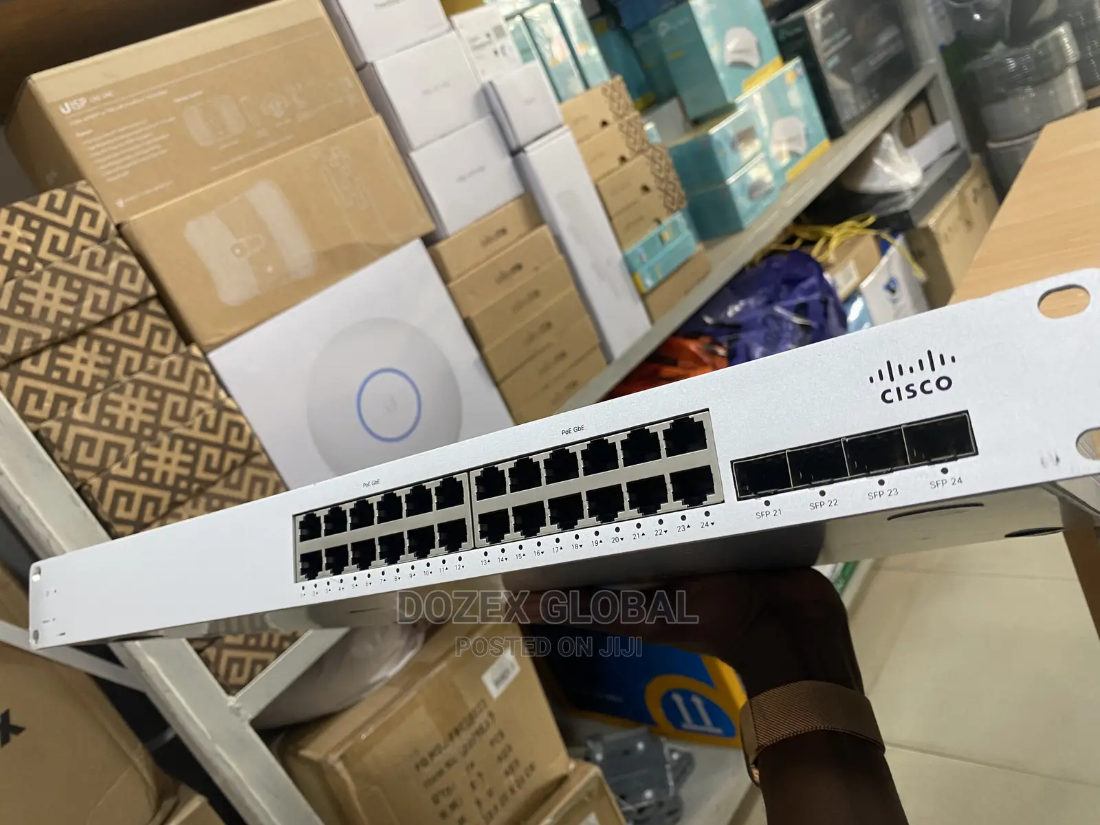 Cisco Meraki 24 Ports Gigabits and POE Managed Cloud Switch
