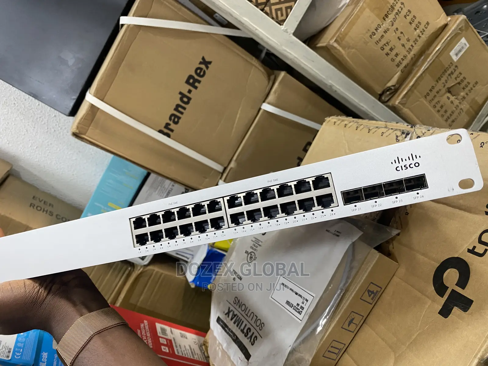 Cisco Meraki 24 Ports Gigabits and POE Managed Cloud Switch