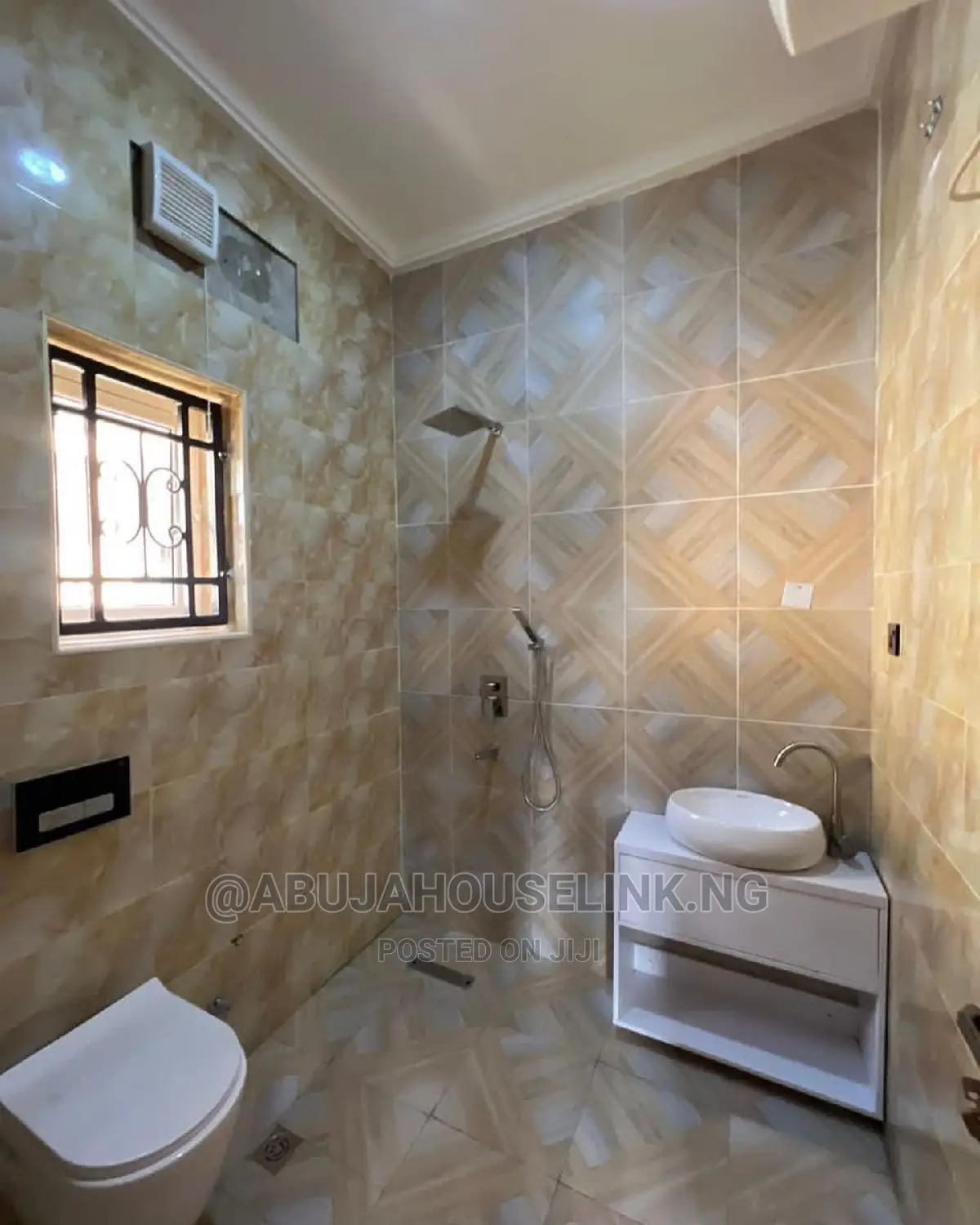 5bdrm Duplex in Efab Metropolis, Gwarinpa for sale