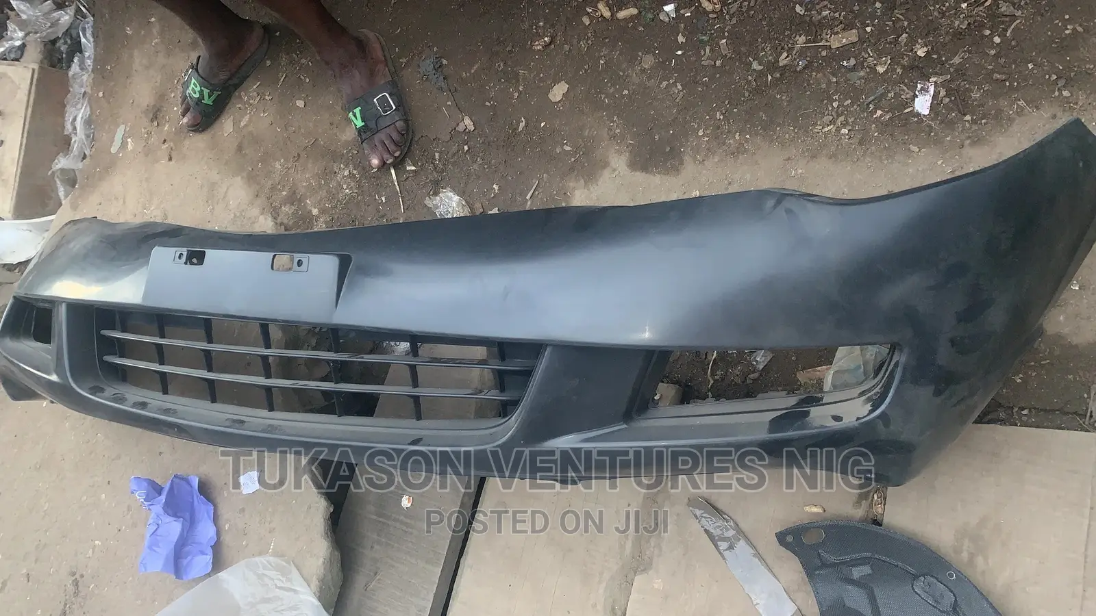 Front Bumper 2007 Honda Civic Europe Spec (Open One)