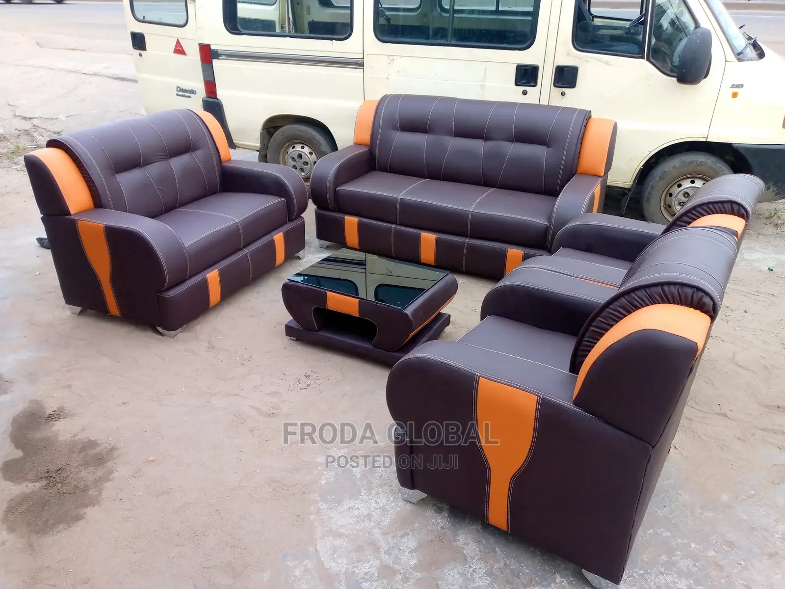 Set Of 7 Seaters Sofa Chairs With Table. Leather Couch