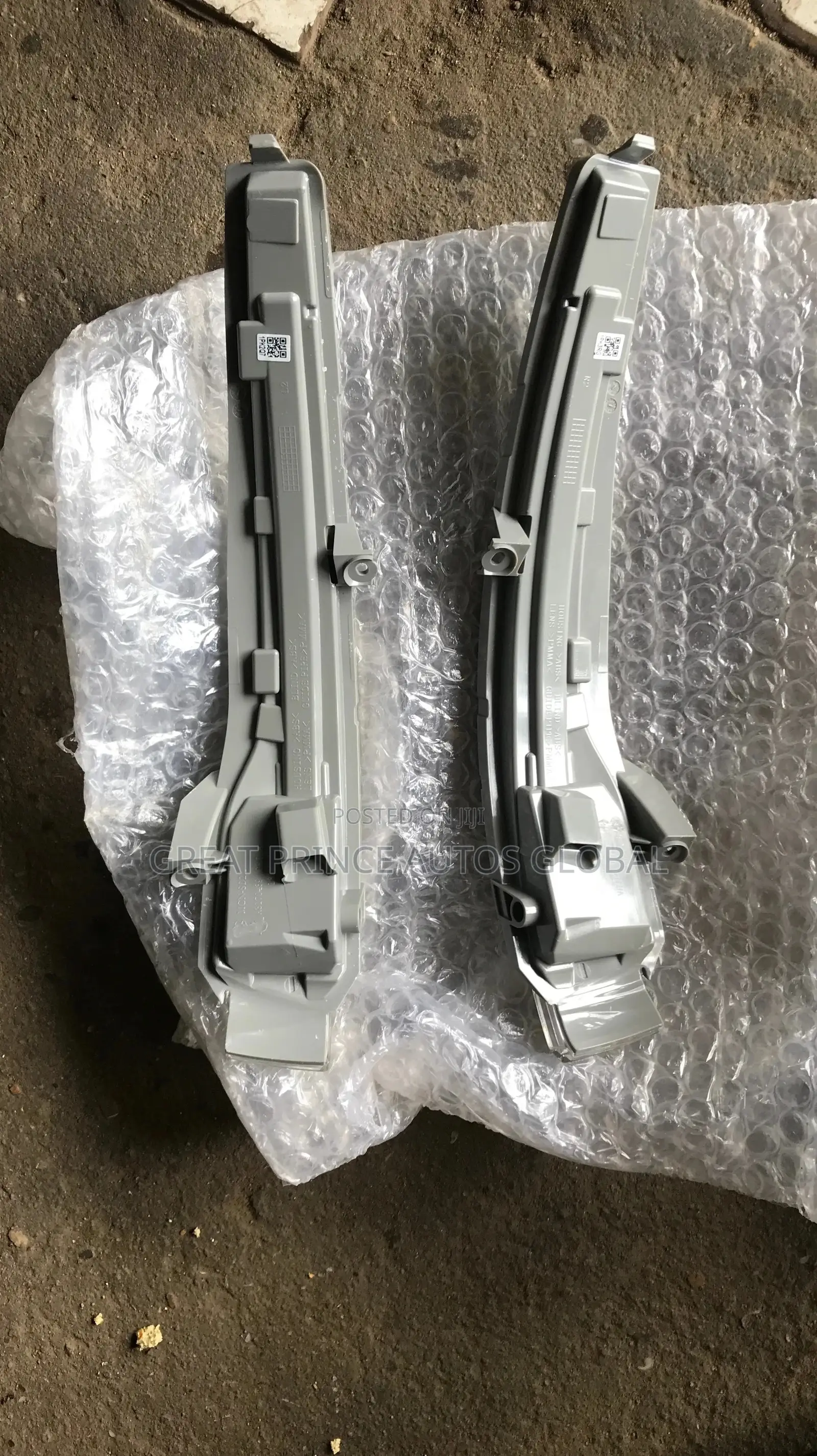 Side Mirror Lamp C300 205 2015 Year Model