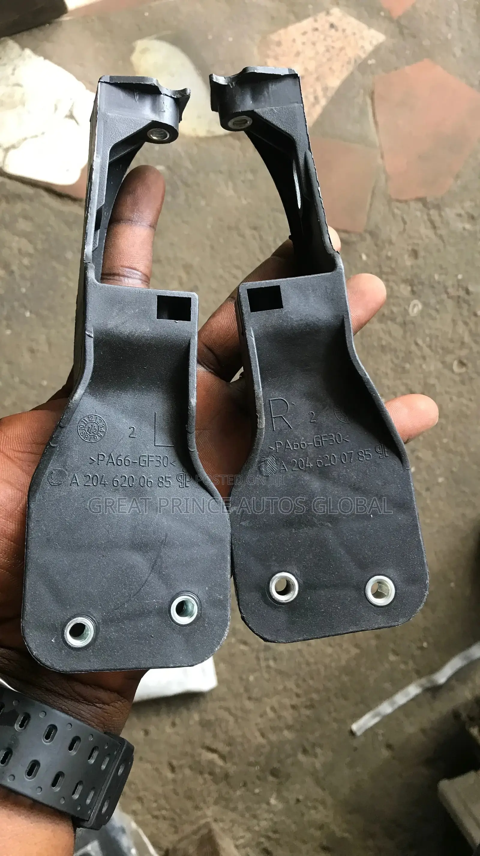 Front Bumper Bracket Glk350 for Head Lamp Support