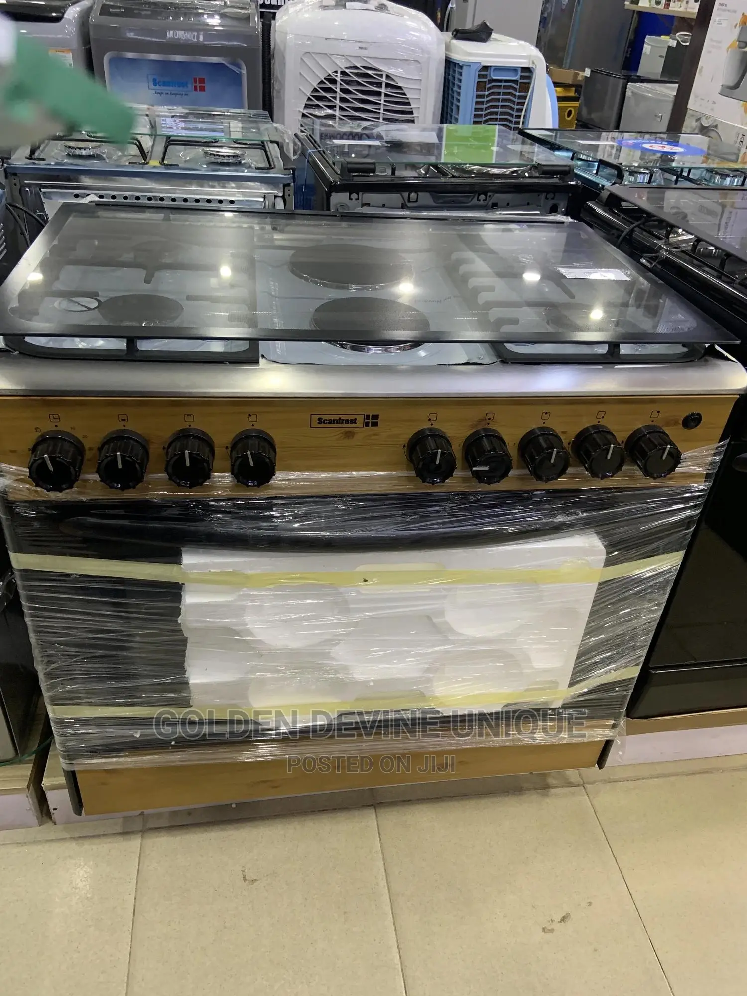 Scanfrost Gas Cooker