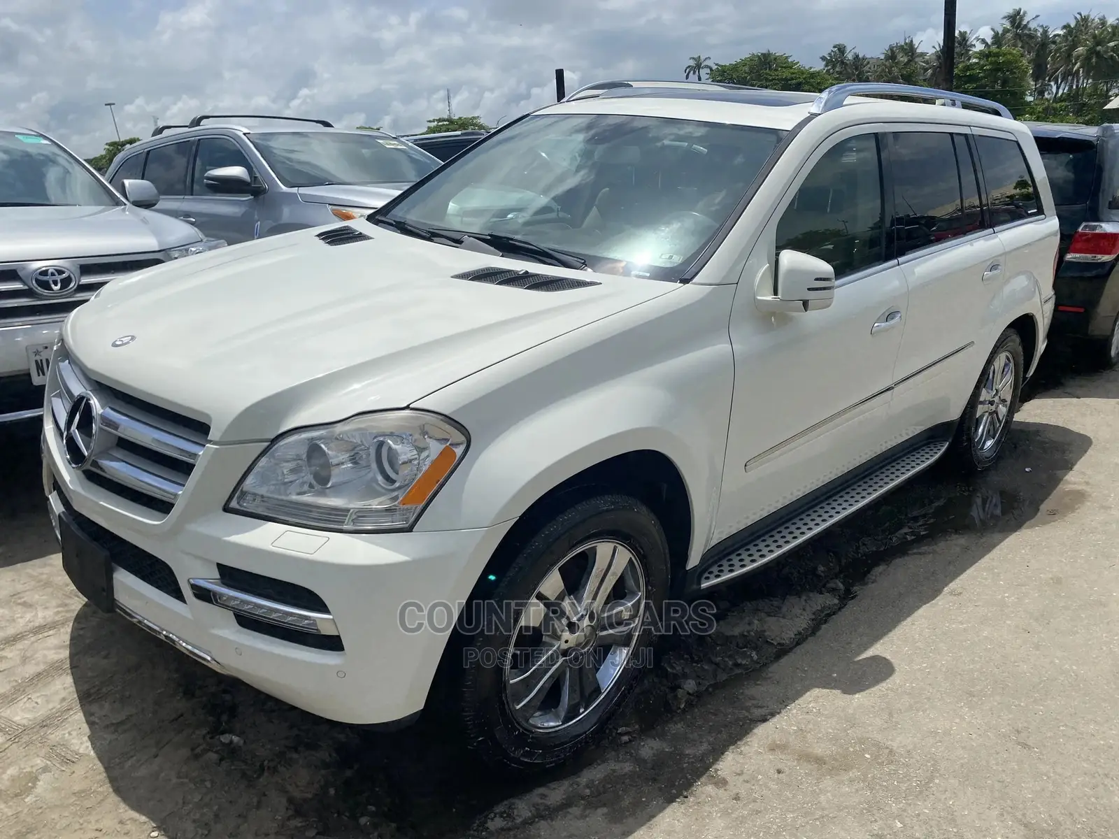 Mercedes-Benz GL-Class GL 450 2012 White