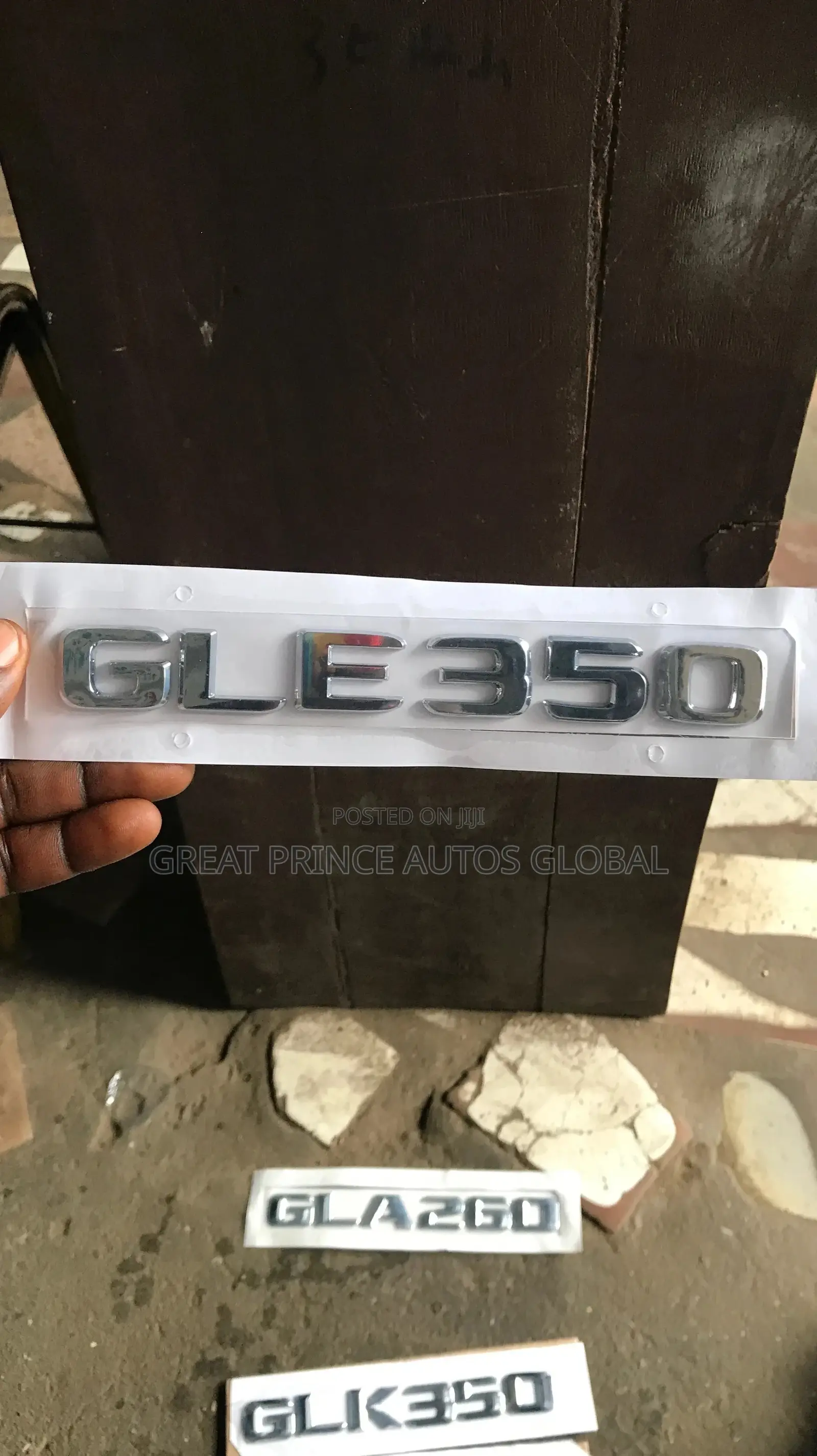 Gla260,Gle350,Glk350,G63 Emblems
