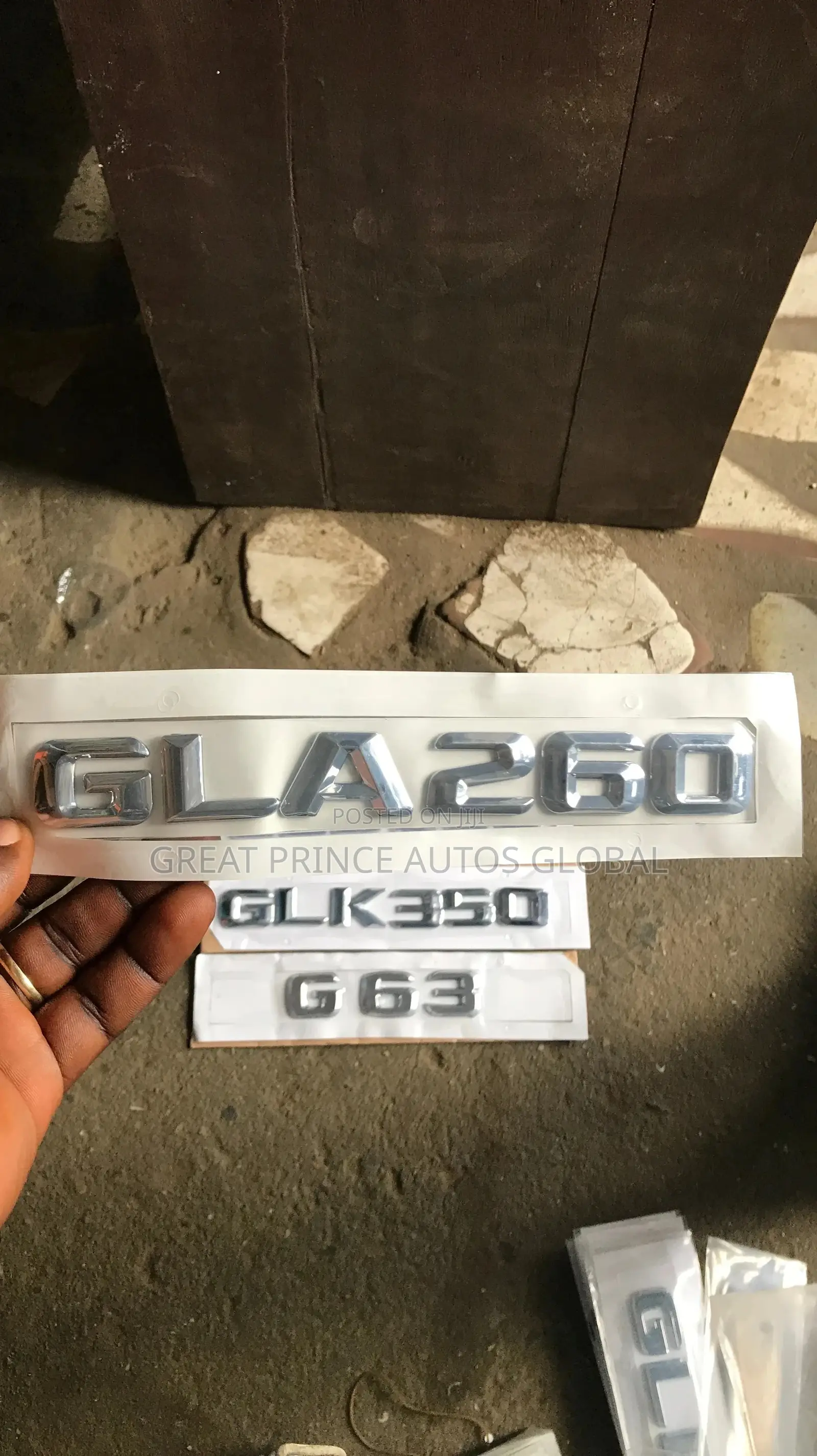 Gla260,Gle350,Glk350,G63 Emblems