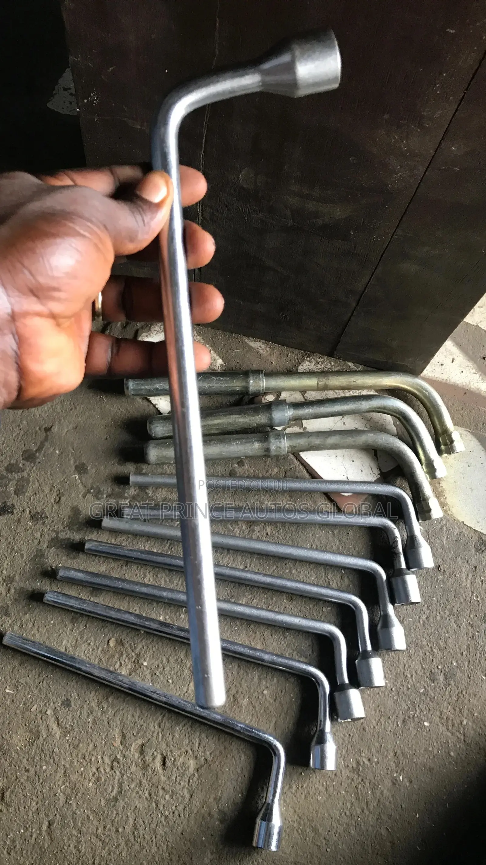 Size 17 Wheel Spanner for Mercedes Benz