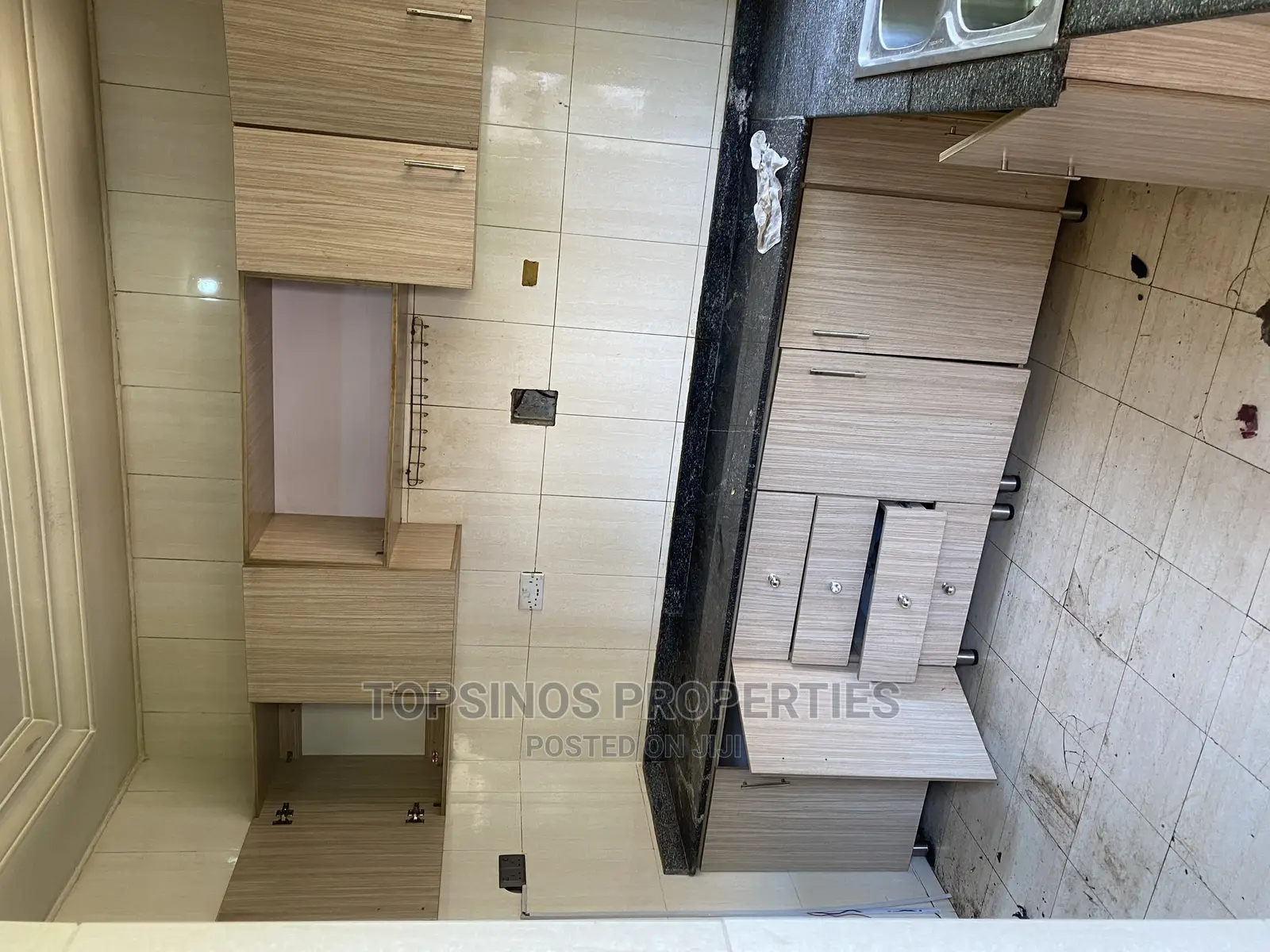 2bdrm Block of Flats in Dawaki for rent