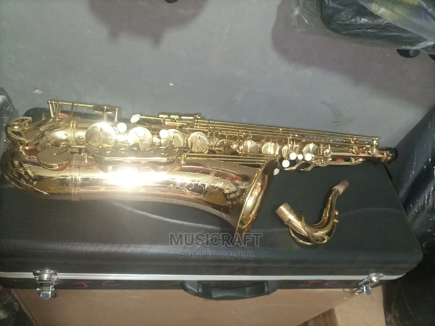 Maxtone USA Professional Tokunbo Tenor Saxophone