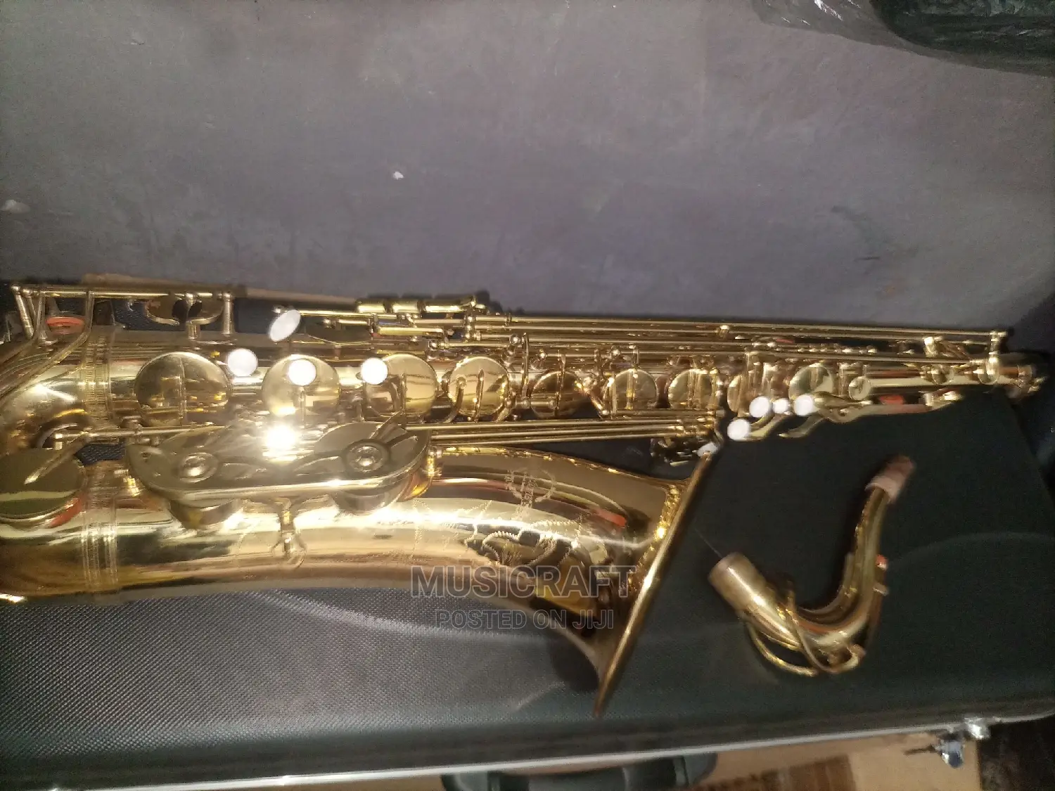 Maxtone USA Professional Tokunbo Tenor Saxophone