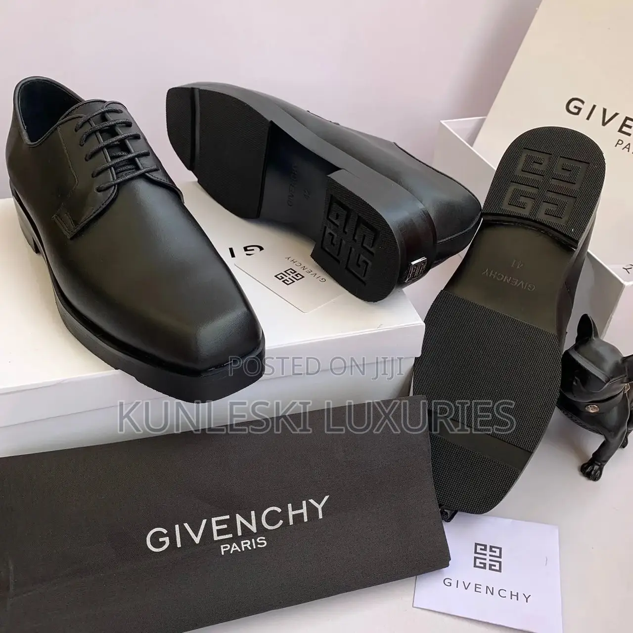 Original Givenchy Men Leather Shoe Available