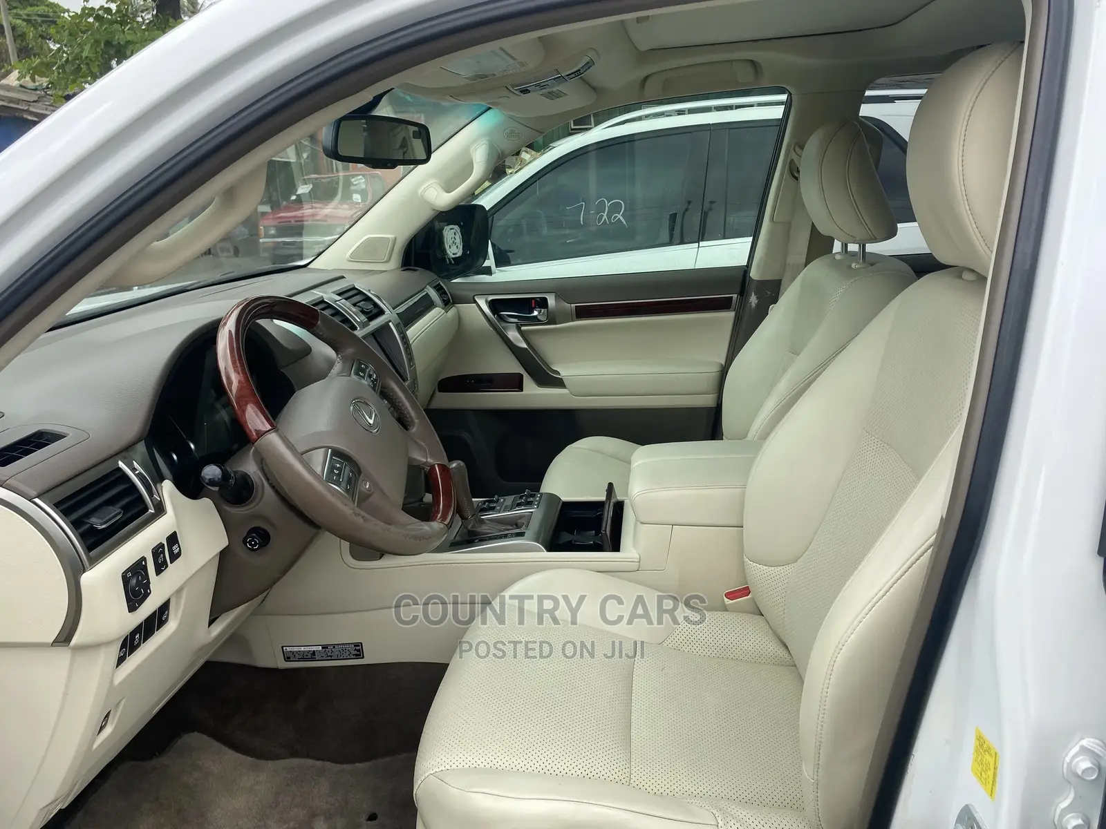 Lexus GX 460 Premium 2011 White
